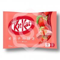 Шоколадные батончики «KitKat» мини с клубникой  124.3 г (Япония) 1/24