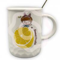 Кружка керамическая "Лимон с девочкой"