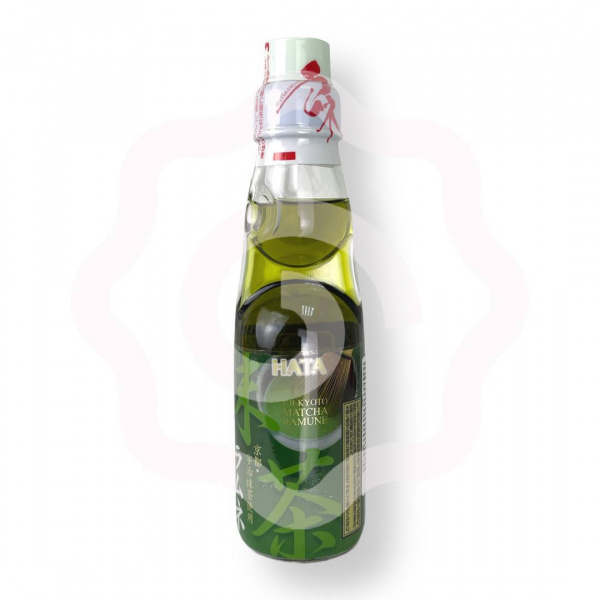 Напиток HATAKOSEN "Ramune" со вкусом зеленого чая матча газированный 200 мл